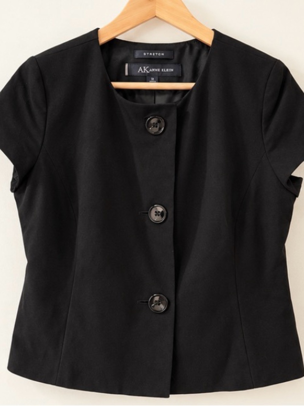Anne Klein Black Short-Sleeve Buttoned Blazer